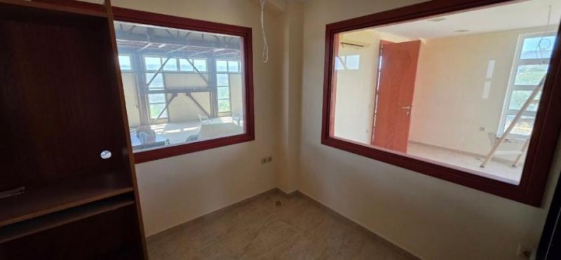 Gournes Kreta, Gournes: Gewerbefläche zu verkaufen Gewerbe kaufen